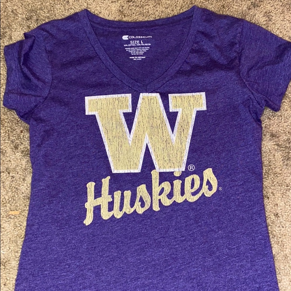 Washington state huskies T shirt